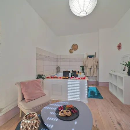 Apartamento Pacat Insolite Jacuzzi Parkingfree Centre A 5min *