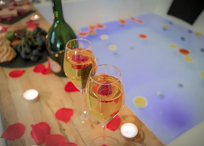 Lägenhet Pacat Insolite Jacuzzi Parkingfree Centre A 5min